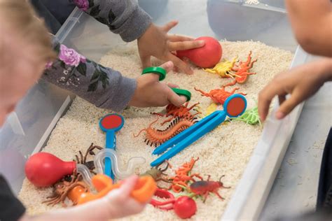 The Benefits of Cooperative Play with Mafic Sand Toys
